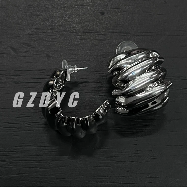 不锈钢耳饰 【鸽子的衣橱】简约时尚百搭个性小众高级感气质耳饰