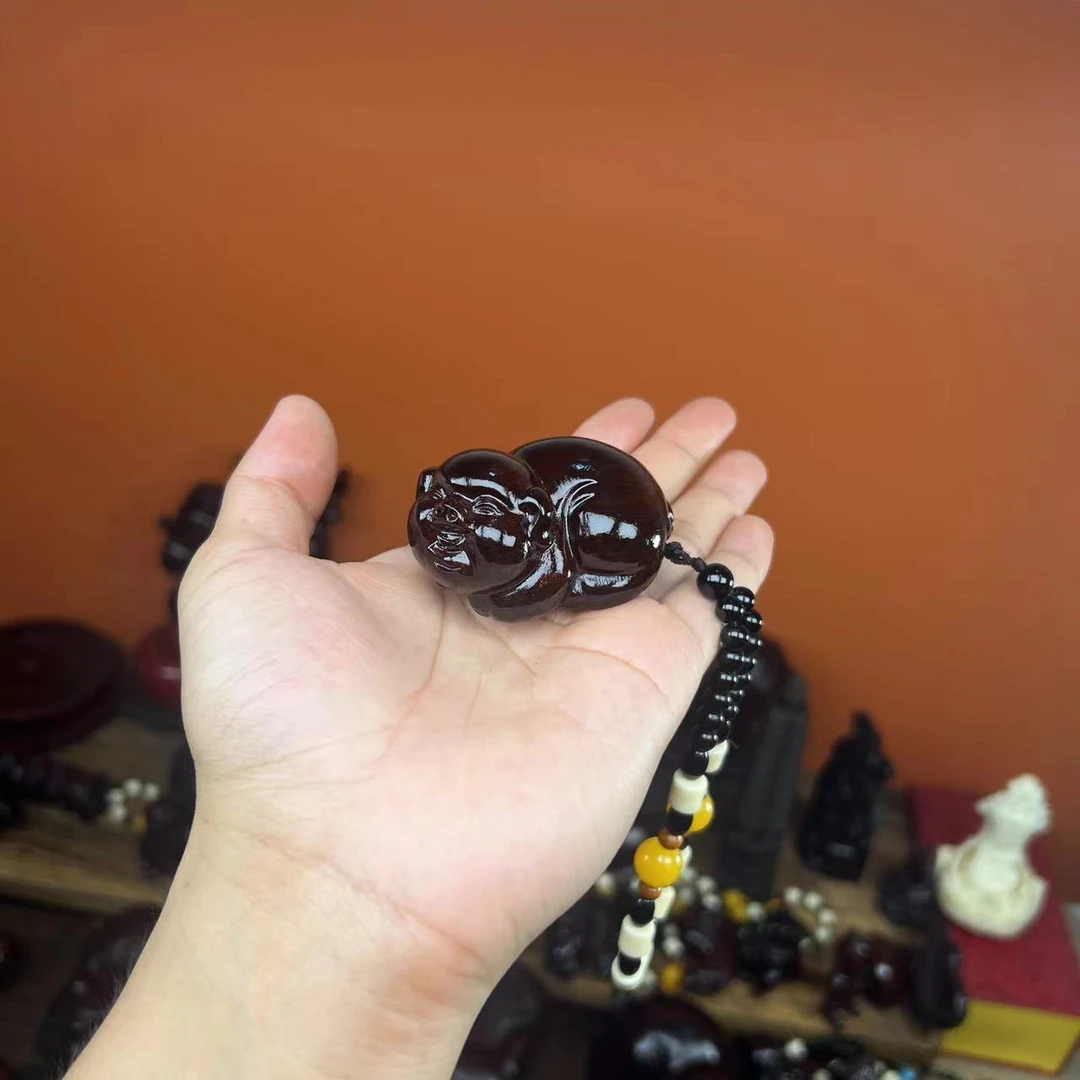 紫檀木【福猪】生肖手把件实木雕刻挂件