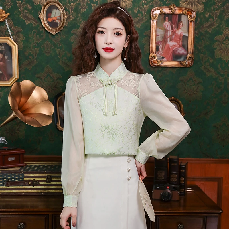 2024春季中式国风盘扣绿色刺绣提花衬衫女设计感气质百搭上衣
