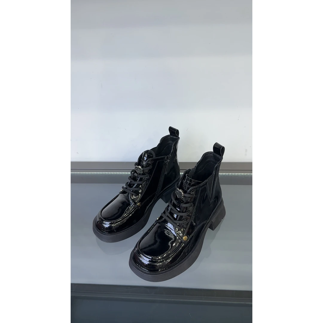 品牌原单超软牛漆皮牛皮靴子【皮里】【D3】——562