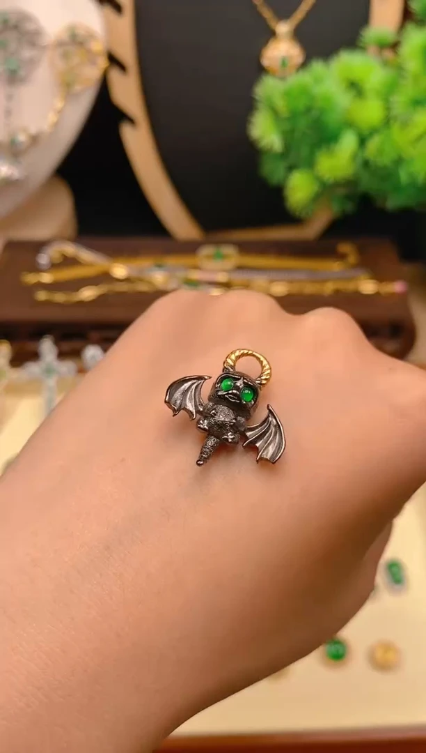 【闪购商品】翡翠吊坠(不含链)银S925镶嵌小恶魔