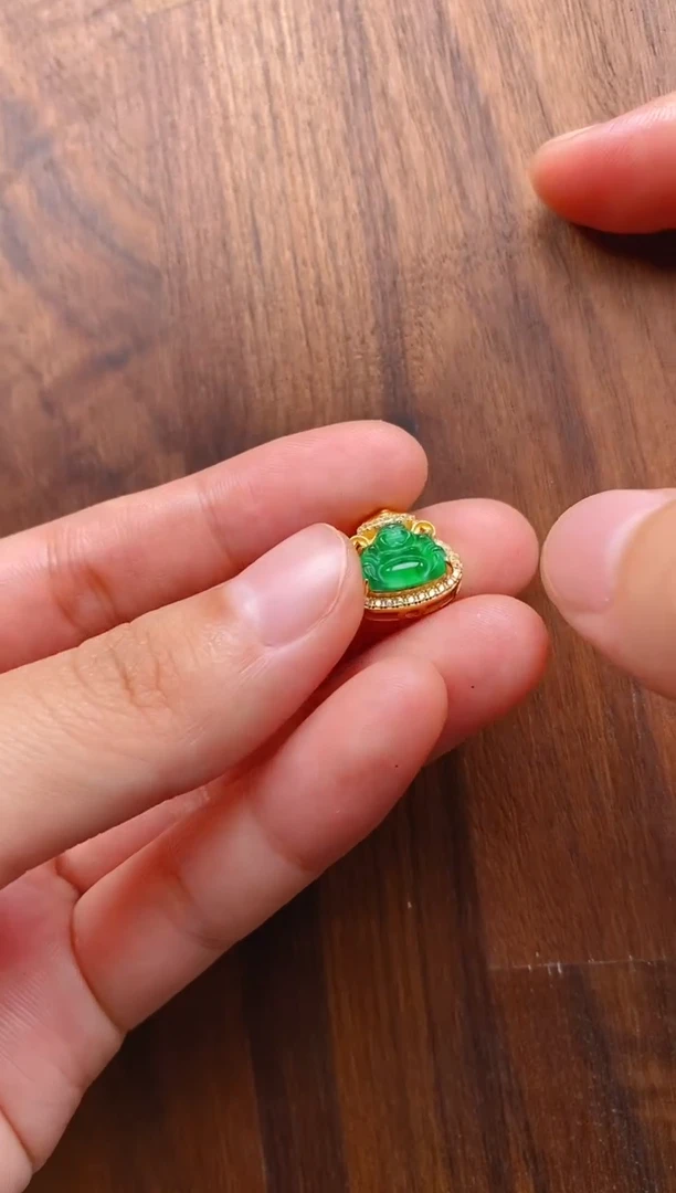 【闪购商品】翡翠吊坠(不含链)银S925镶嵌佛公