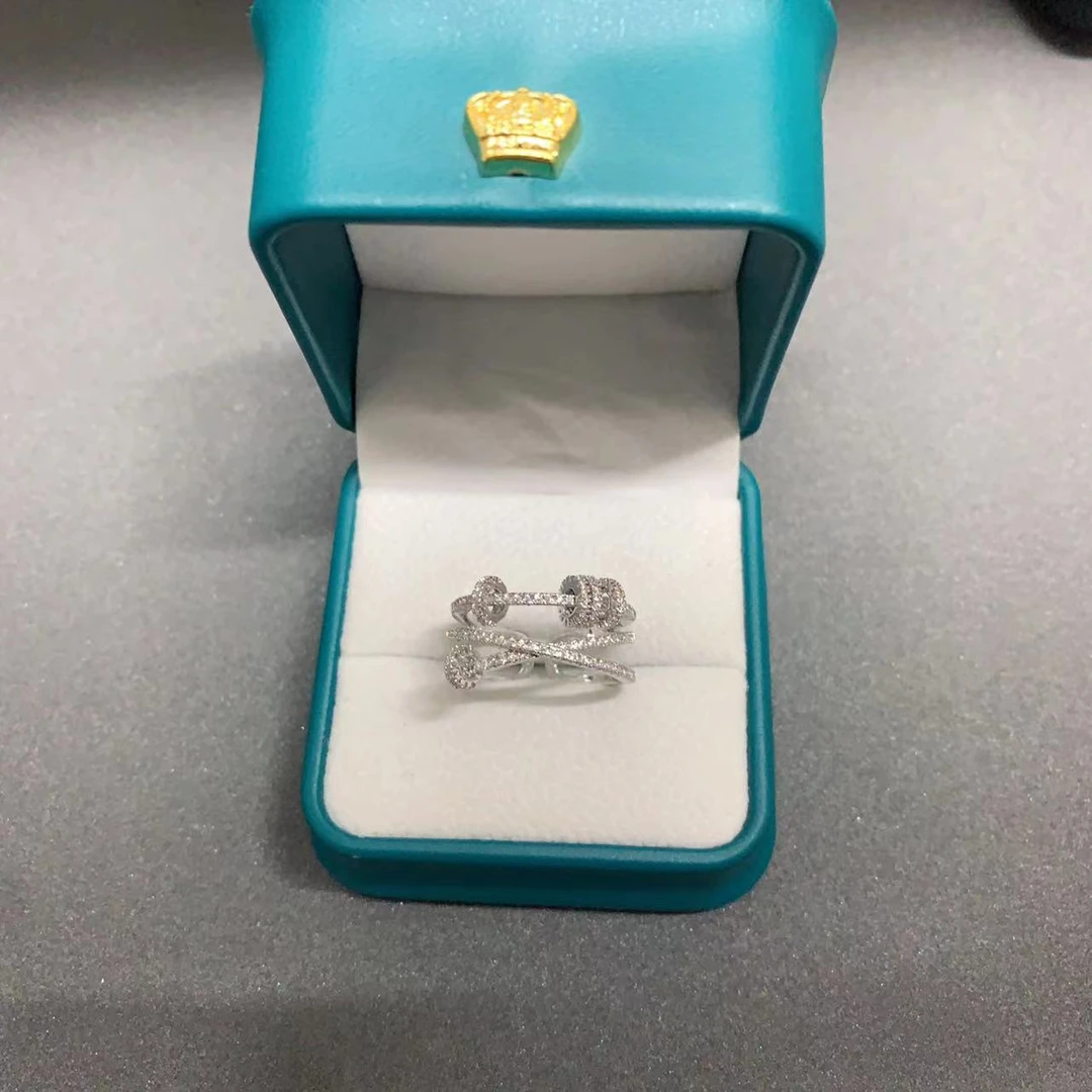 铜合金合成锆石戒指 8066时尚轻奢戒指