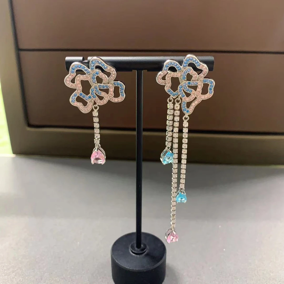 铜合金合成锆石耳饰 3134时尚高级感秘境漩涡气质耳饰