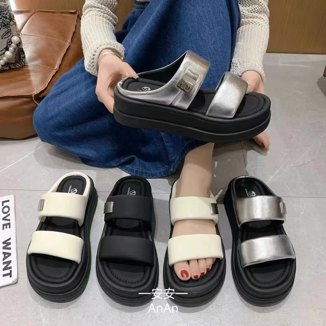 (狄诒安家)2025年新款厚底休闲沙滩凉鞋女士面包