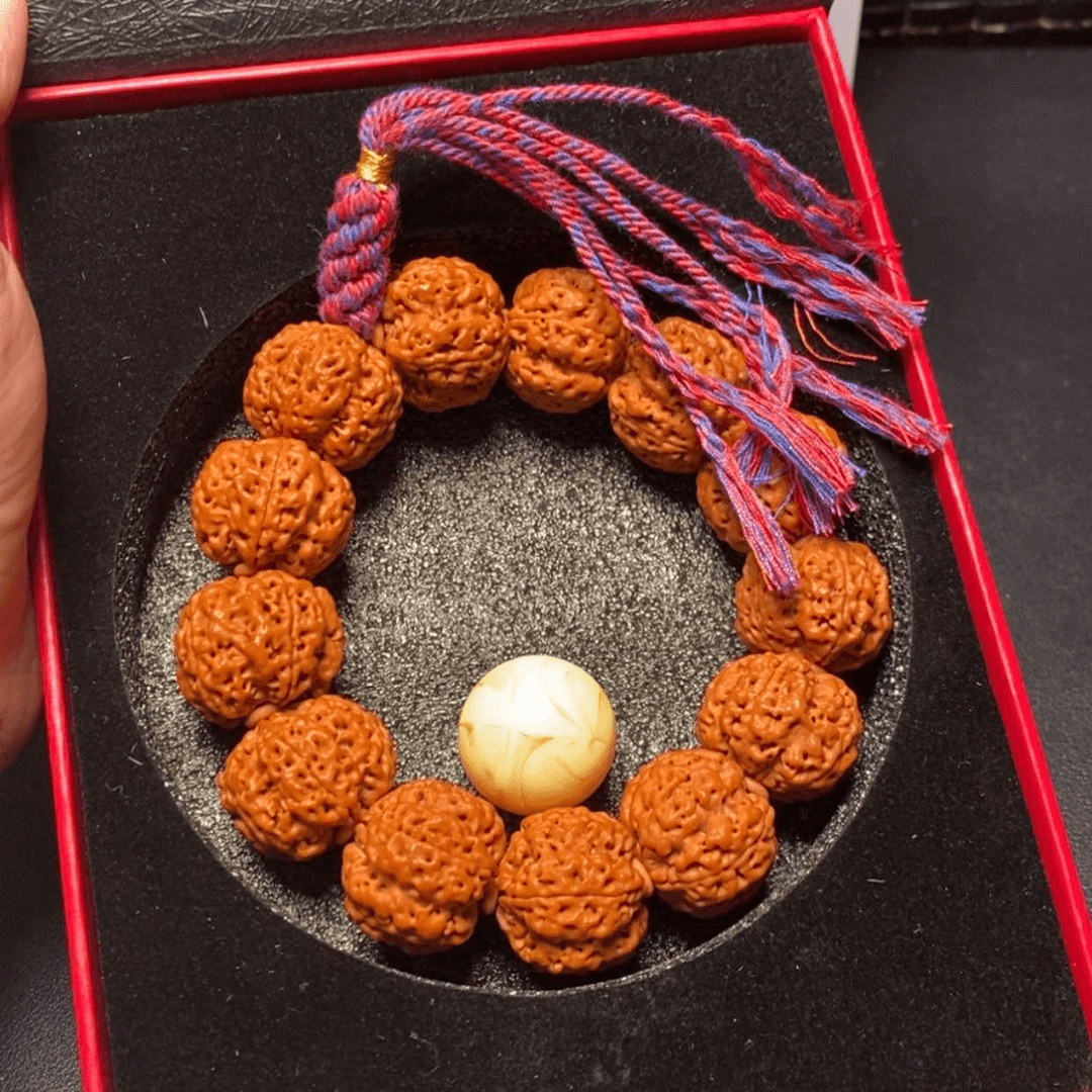 【闪购商品】金刚菩提手串10号