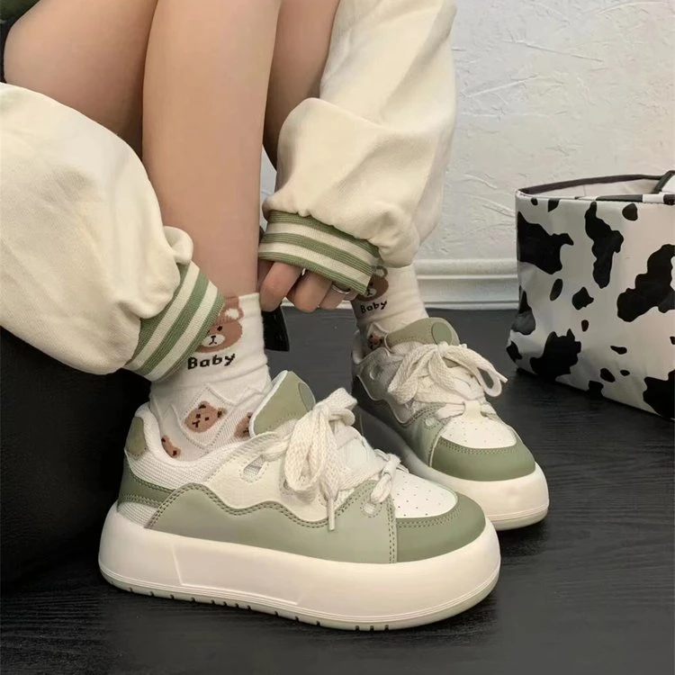 秋冬季回力休闲厚底增高小白鞋女面包鞋增高百搭鞋子板鞋女时尚潮