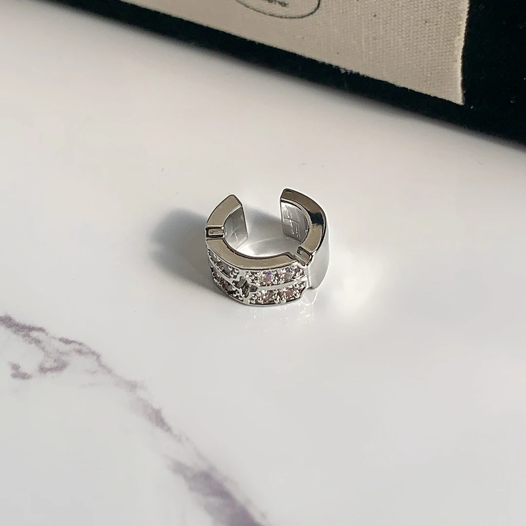 米梵缇 铜合金耳饰 欧美轻奢isn冷淡风高级感小众耳夹女