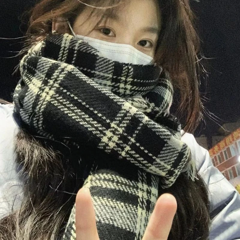 2025新款ins双面格子围巾女冬季韩版百搭保暖学生韩系氛围感围脖