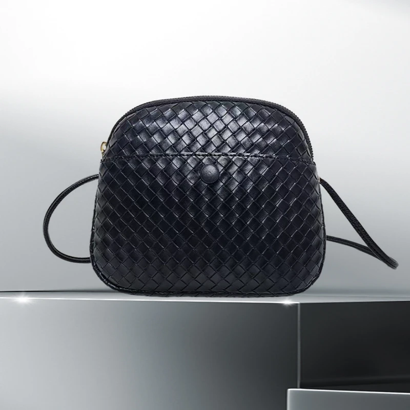 2024轻奢简约大容量化妆包