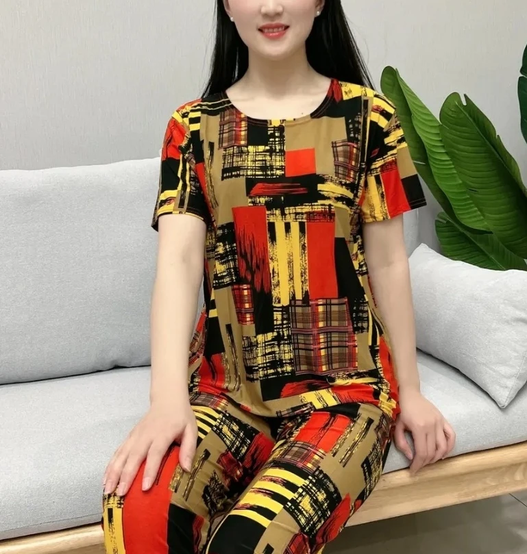 夏季中老年大码宽松套装气质妈妈圆领冰丝休闲两件套