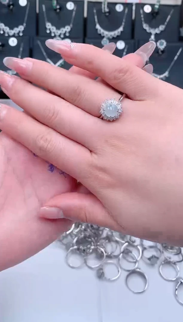 【闪购商品】翡翠戒指银S925镶嵌0230