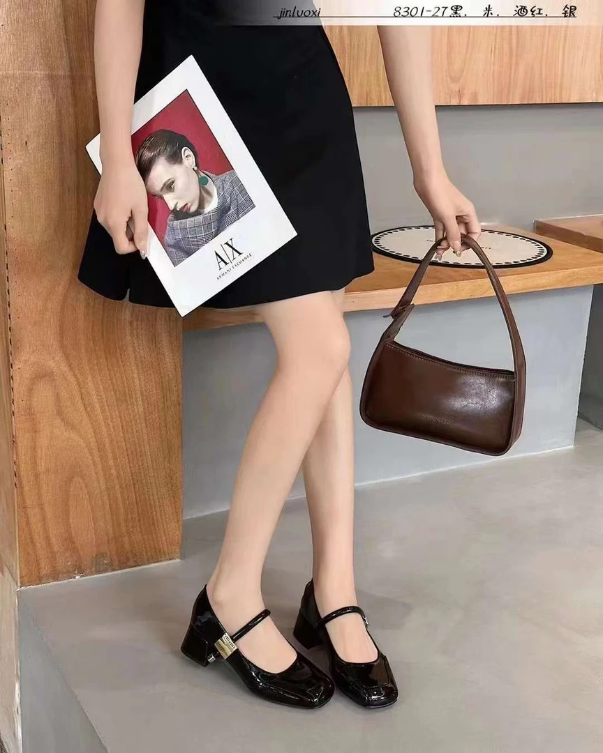 【撤柜清仓】2024新款高品质女鞋时尚气质百搭舒适小单鞋8301-27