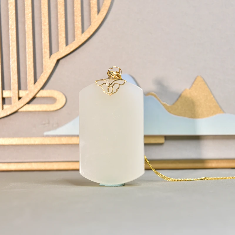 【左氏珠宝】05-04和田白玉大块18K平安无事牌