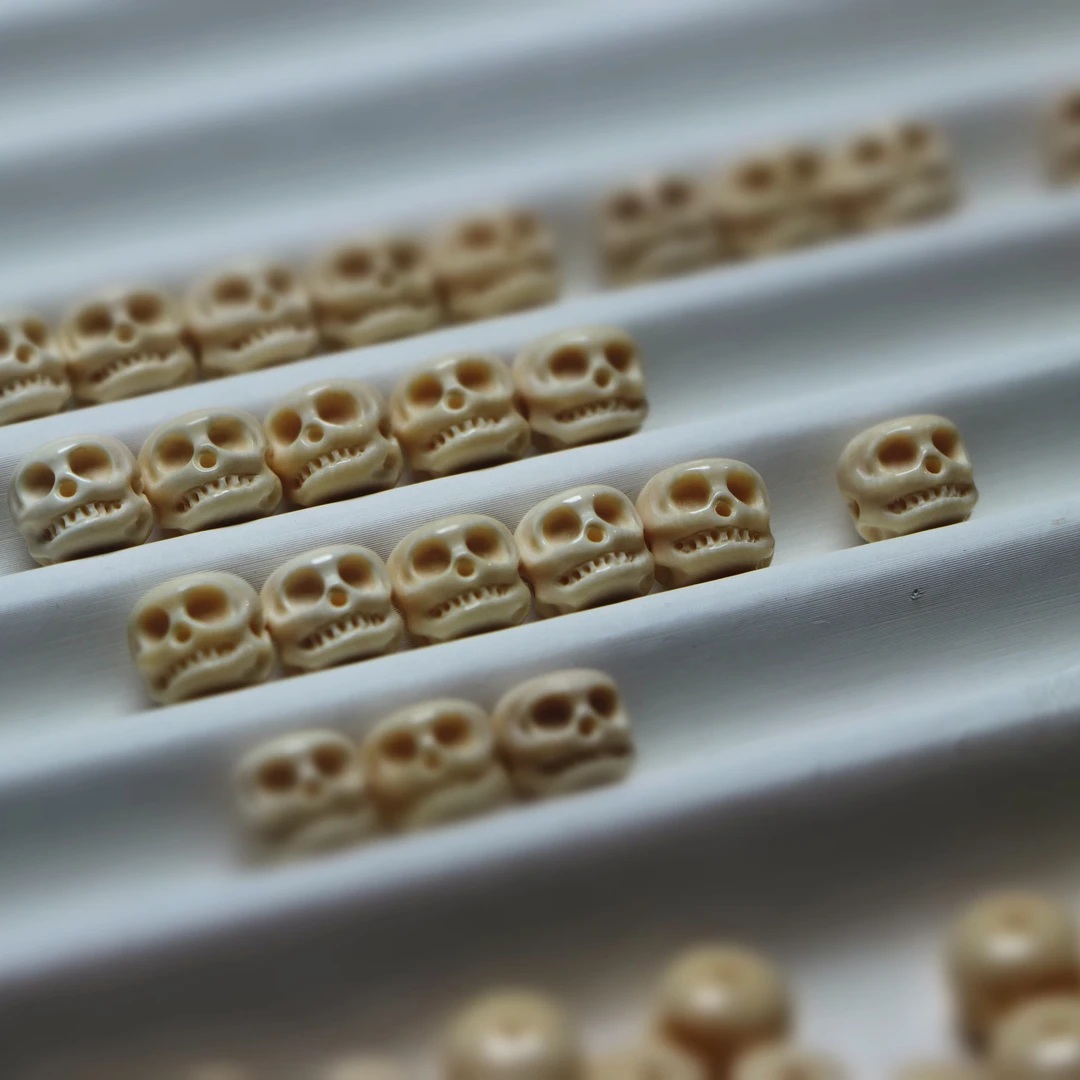 和顺斋雅藏猛犸象牙手串猛犸冰料老型珠阿呆尸陀林喜主骷髅散珠