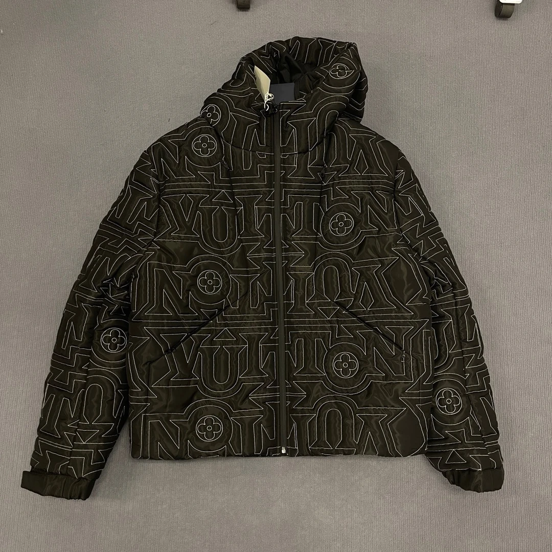 RY/路易威登/满印字母刺绣羽绒服50码全新带吊/公价44599/5823529