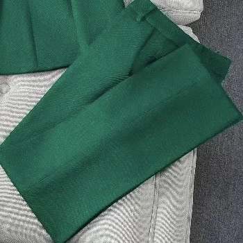 A区571高级感气质职业西裤