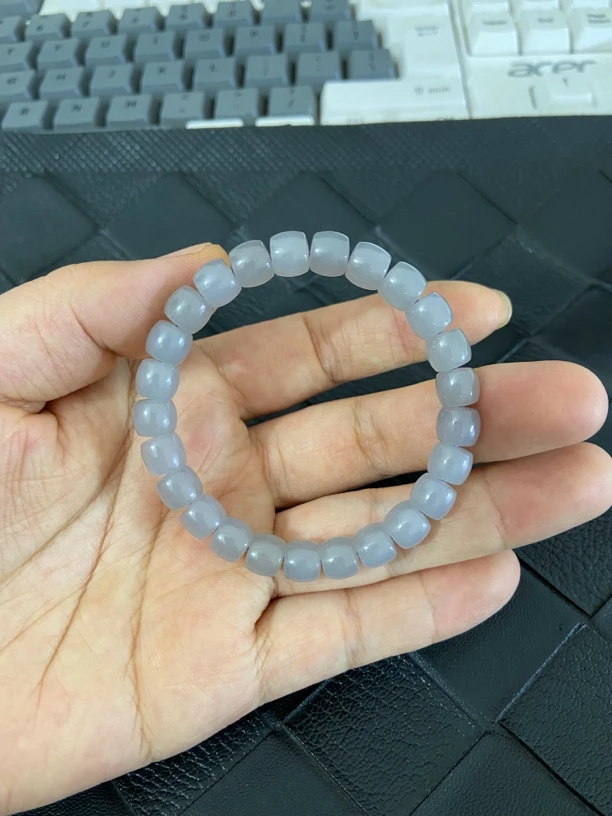 和田玉烟紫直切手串多样性