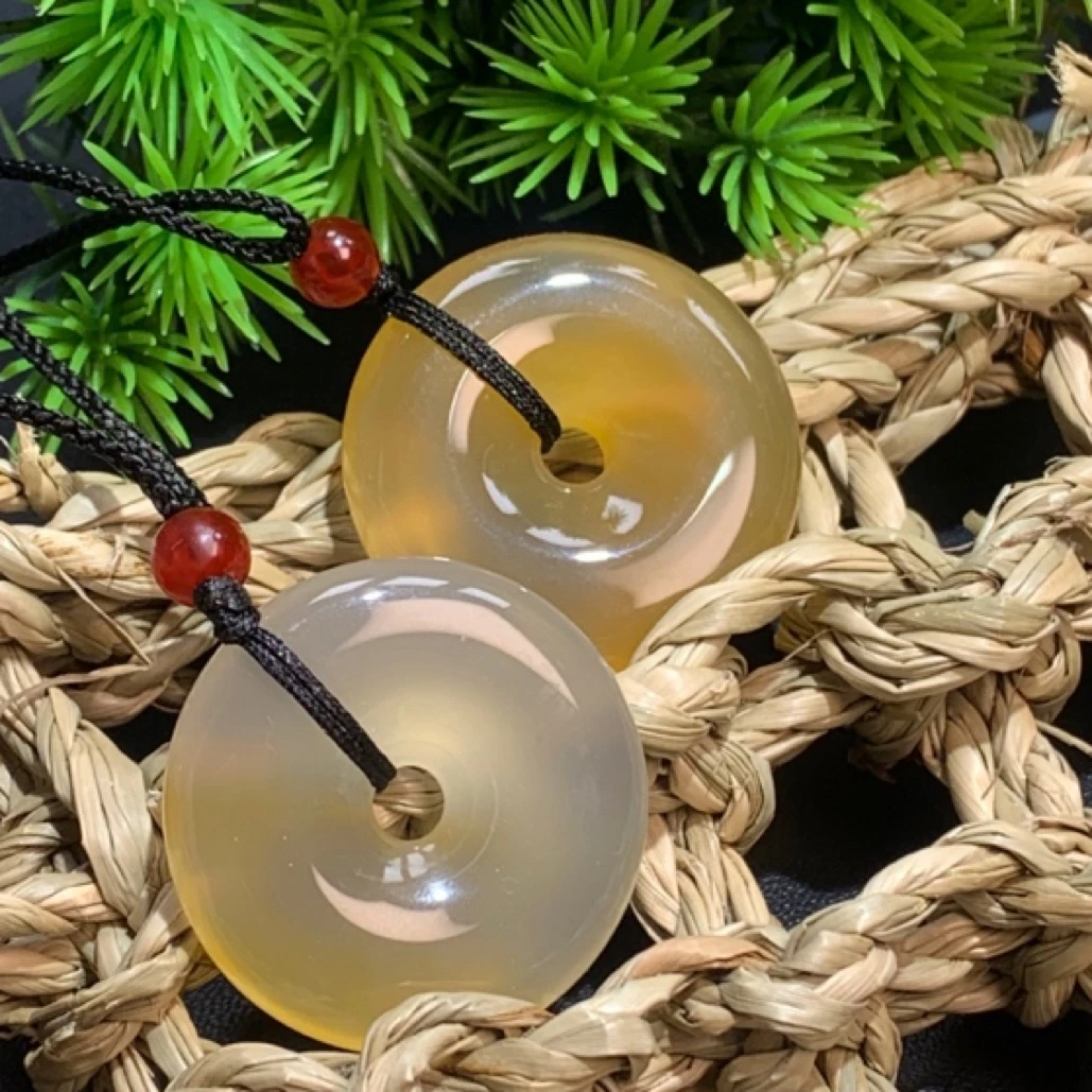 天然玛瑙香槟平安扣挂件吊坠 配绳子