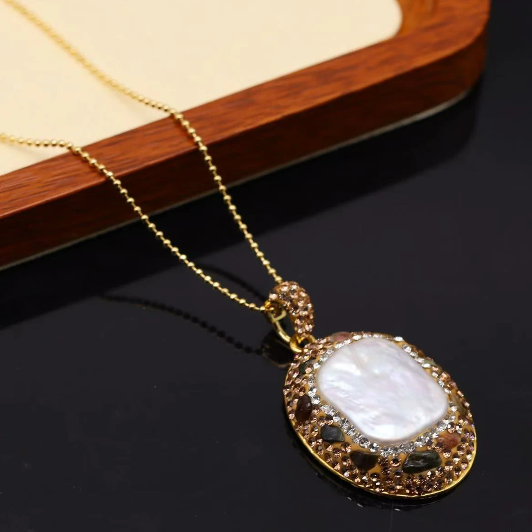 浮华半生巴洛克白色珍珠吊坠配镶碧玺（不规则）w