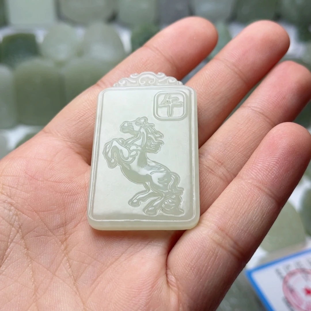 【闪购商品】和田玉颈饰未镶嵌白****?