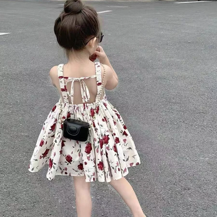 韩国童装2025夏季新款女童复古玫瑰度假连衣裙儿童韩版吊带背心裙