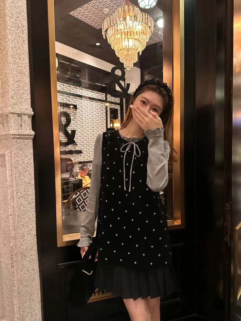 周周【泡泡情书】秋季套装NEW 韩系百搭花边领T百褶裙摆学院风套装