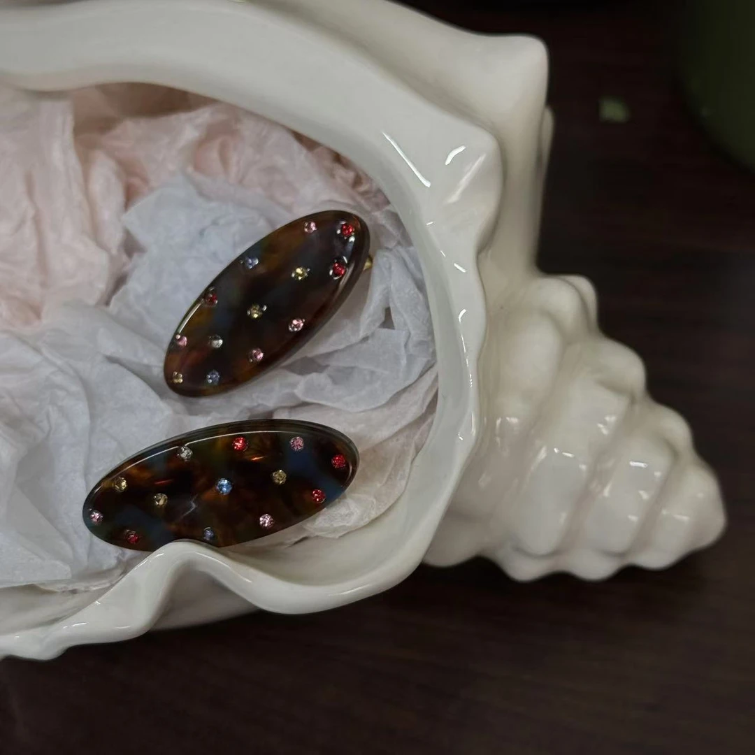 【六港真人】醋酸点彩发夹一对