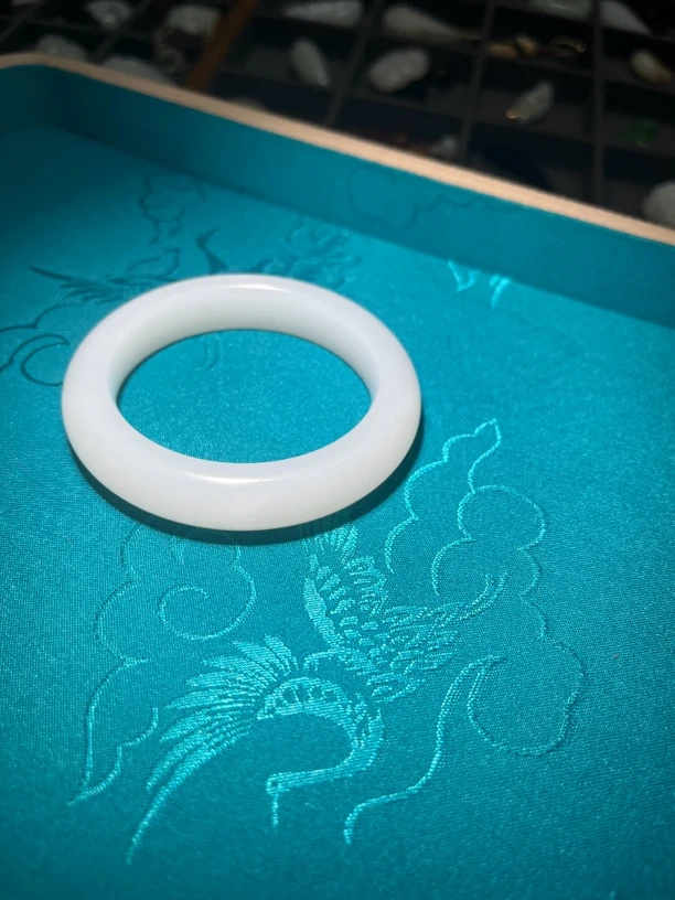 新疆和田玉羊脂玉