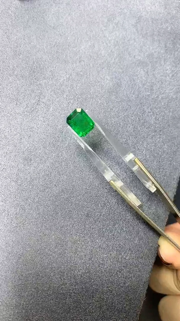 【闪购商品】祖母绿裸石未镶嵌20沃顿绿裸石2.27ct