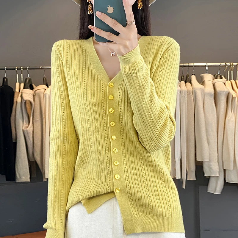 长袖V领薄款针织衫 镂空百搭打底衫 女新款秋冬毛衣外套短款修身