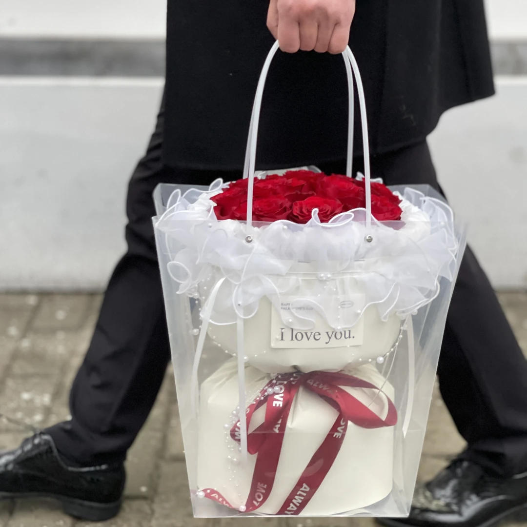【忆妍花艺推荐】情人节爆款小香风扇形花束手提袋梯形鲜花手提袋