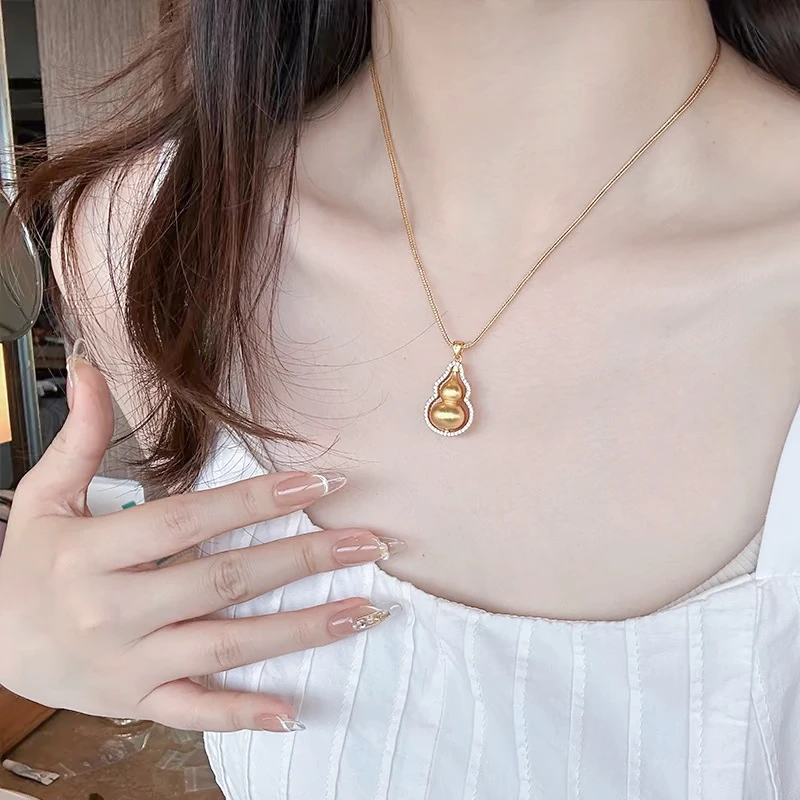 钛钢项链 葫芦项链女轻奢百搭2024时尚坠链小众饰品首饰锁骨链