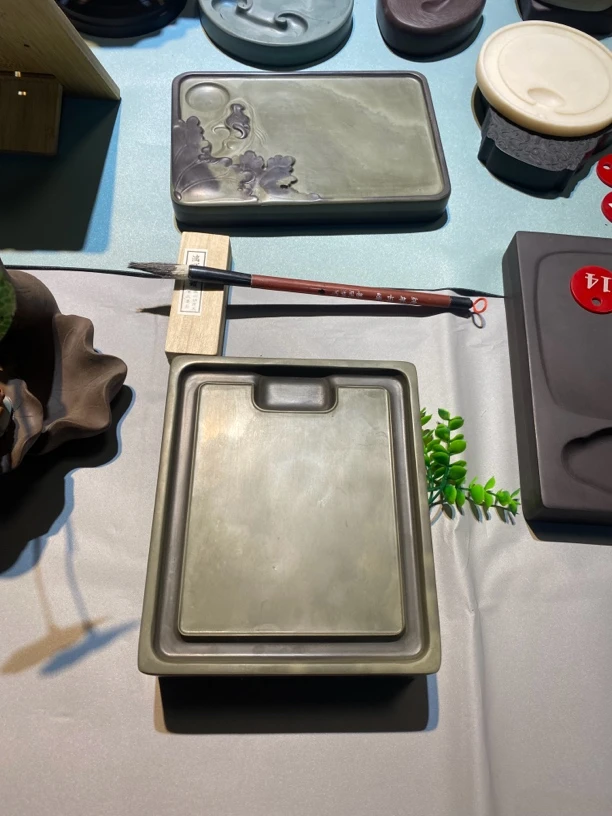 易水砚玉岩石淌池砚