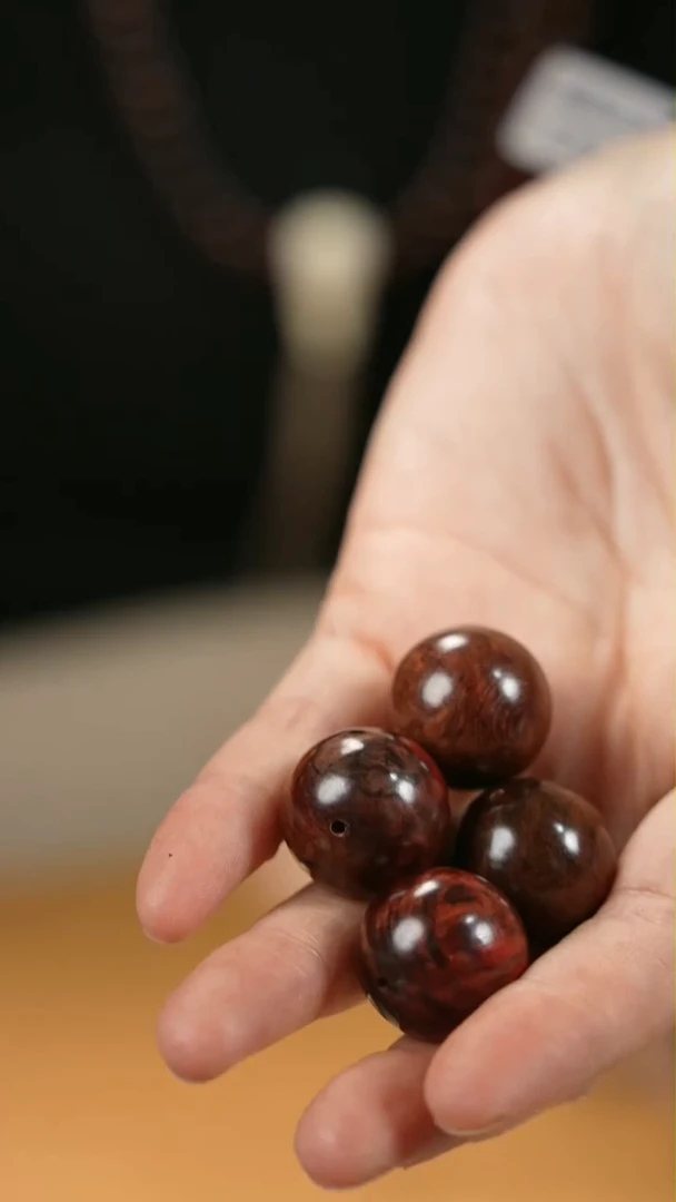 【闪购商品】降真香其他2.0单珠特价红降多样性随机发一个