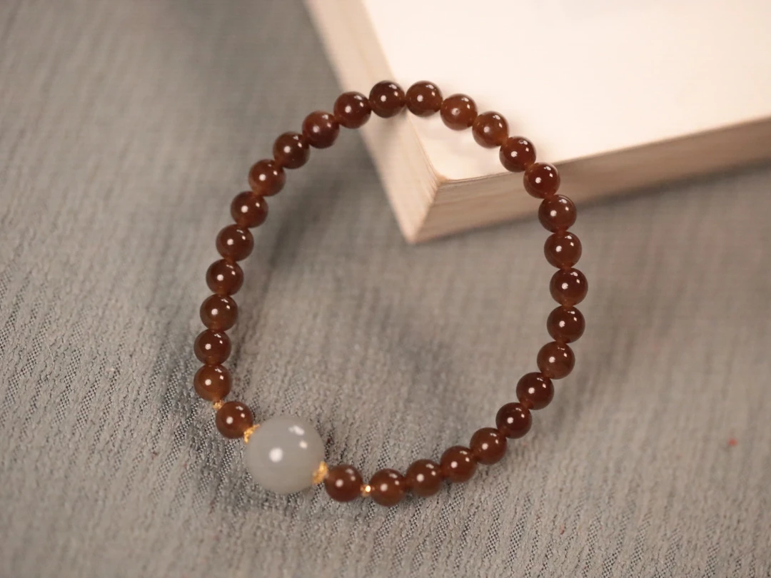 和田玉糖玉5mm+单圈手串【烟灰紫顶珠】【18k金：0.11g】