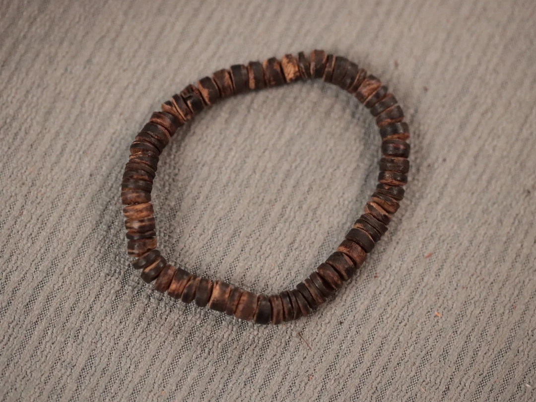 文莱沉香随型单圈手串【珠径：6-7mm】