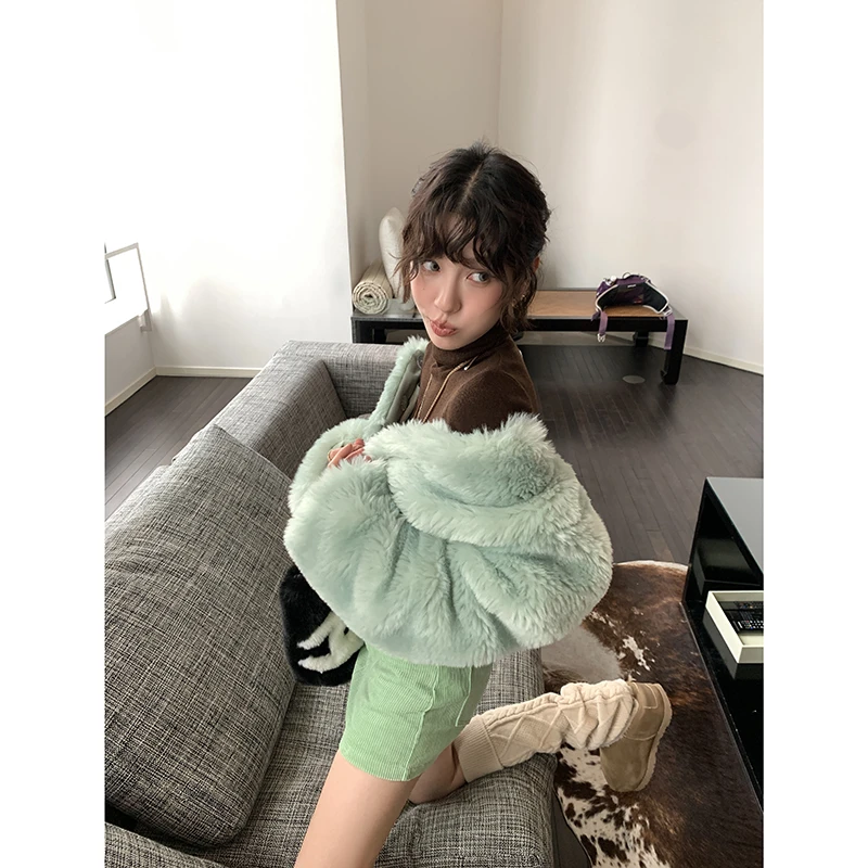 【薄荷森林】时尚短款环保女冬保暖软糯毛毛外套4005