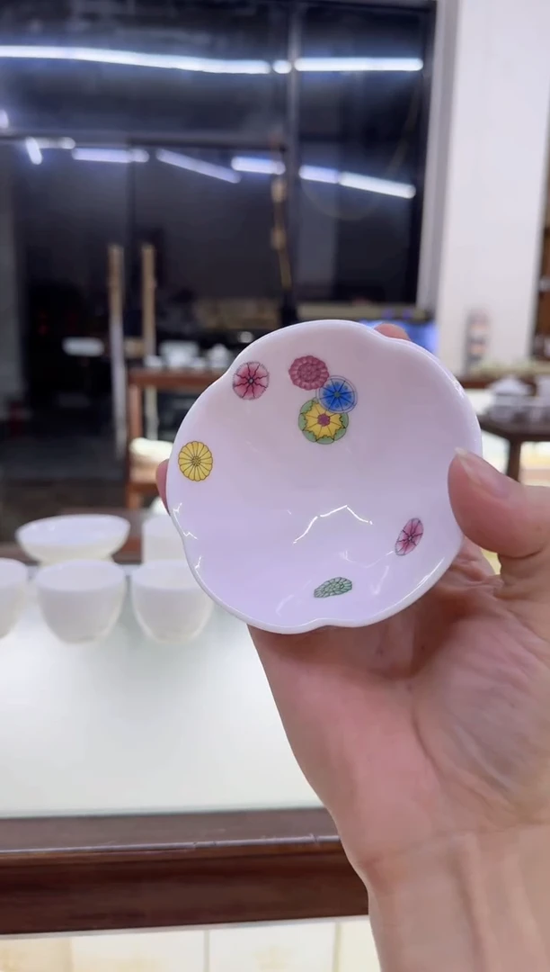 【闪购商品】瓷片微瑕言泥言泥言泥@YN17