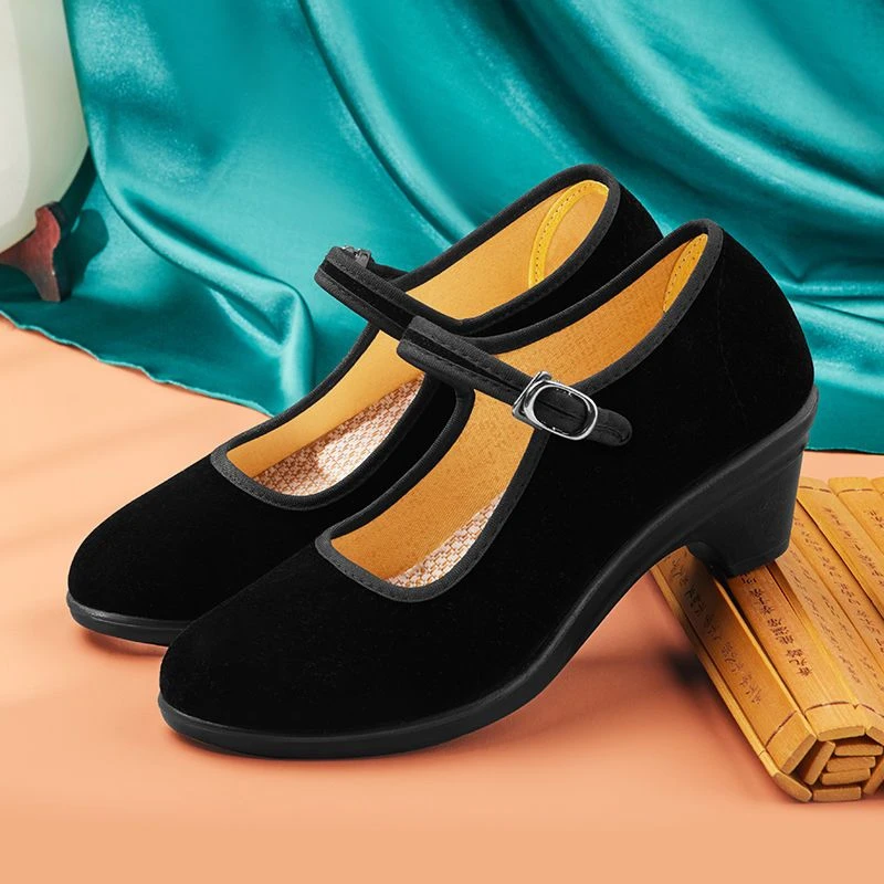 老北京布鞋女新款黑色工作鞋软底中跟中老年妈妈鞋礼仪舞蹈黑布鞋