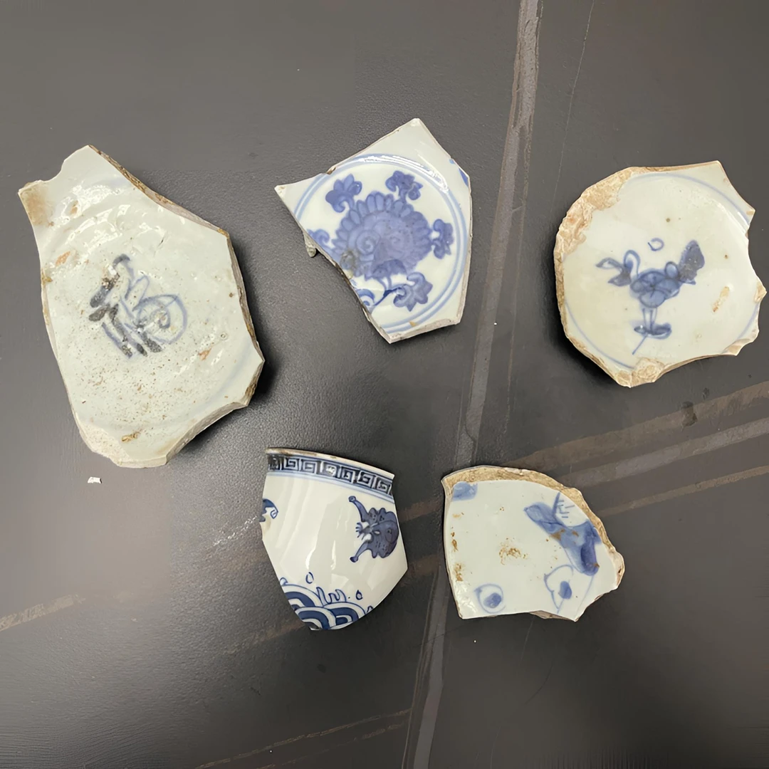 明清瓷片，学习标本资料，随机发货五片，有大有小。