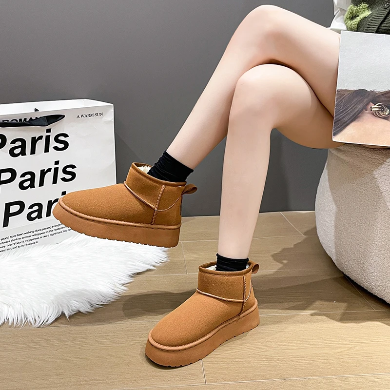 【现货】冬季新款时尚短筒雪地靴百搭加绒保暖防滑2024新款雪地靴