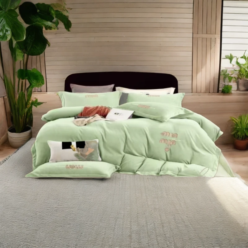 《安源老师推荐》MN字母绿色宝宝绒2米乘2.3四件套