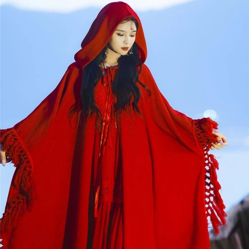 云南青海新疆西藏旅游度假穿搭沙漠必备斗篷红色连帽外套保暖加厚