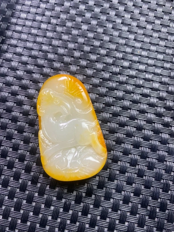 和田玉挂件羊挂件