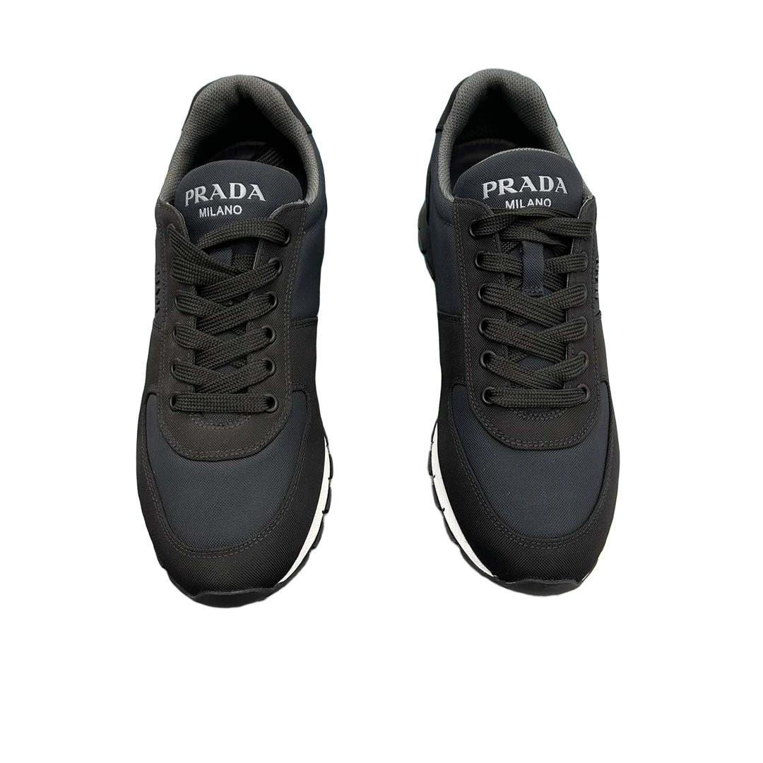 全新未使用 Prada/普拉达 男士休闲鞋PX060