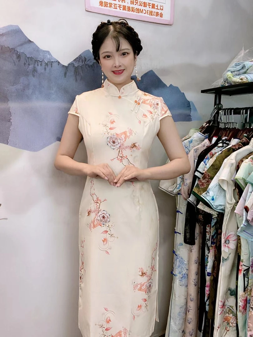 310  尺码偏小 卡码拍大  清凉 气质修身  单层浅黄色旗袍