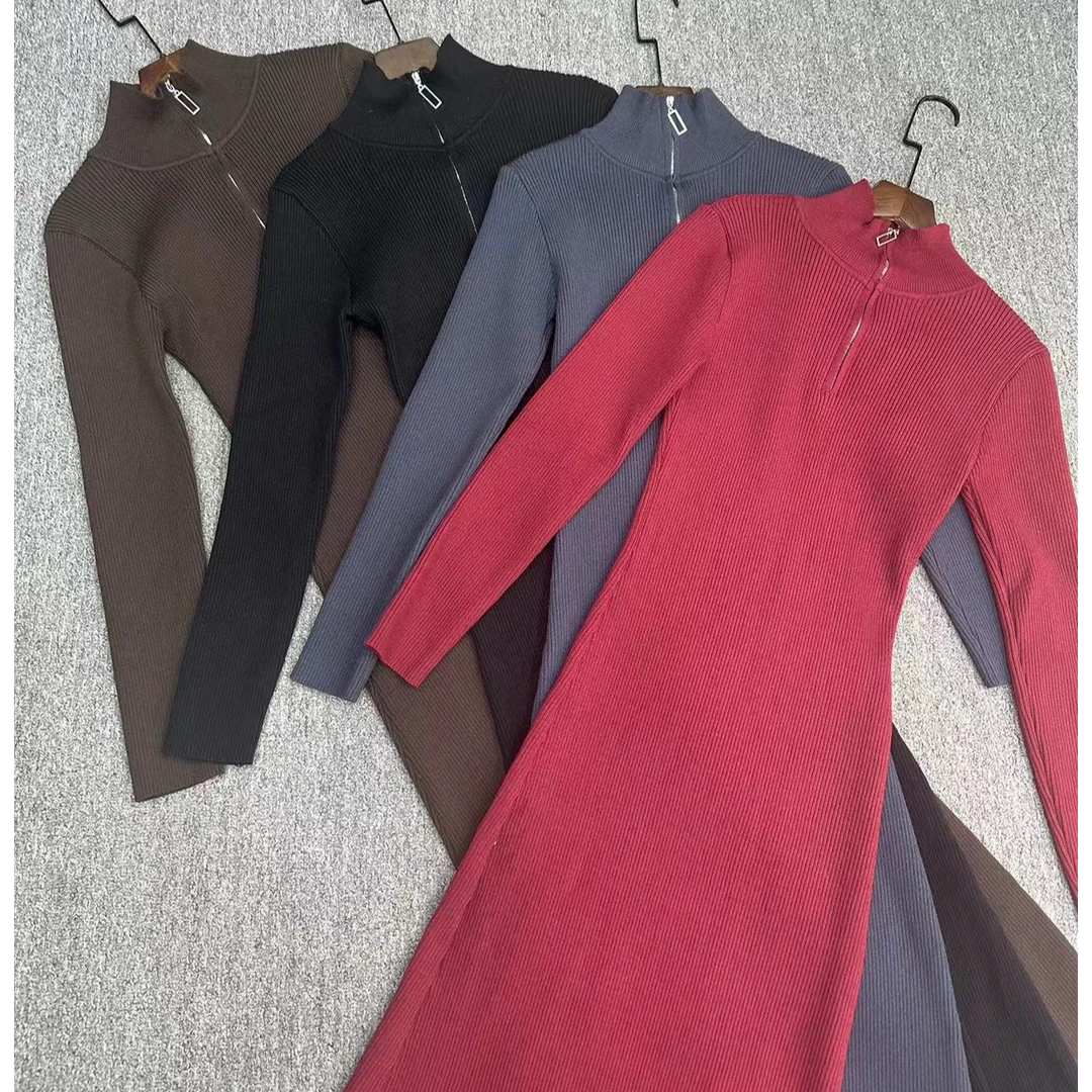 气质百搭连衣裙时尚