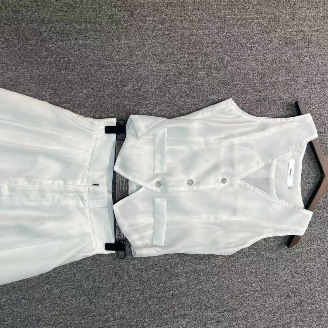 新款时尚气质舒适套装