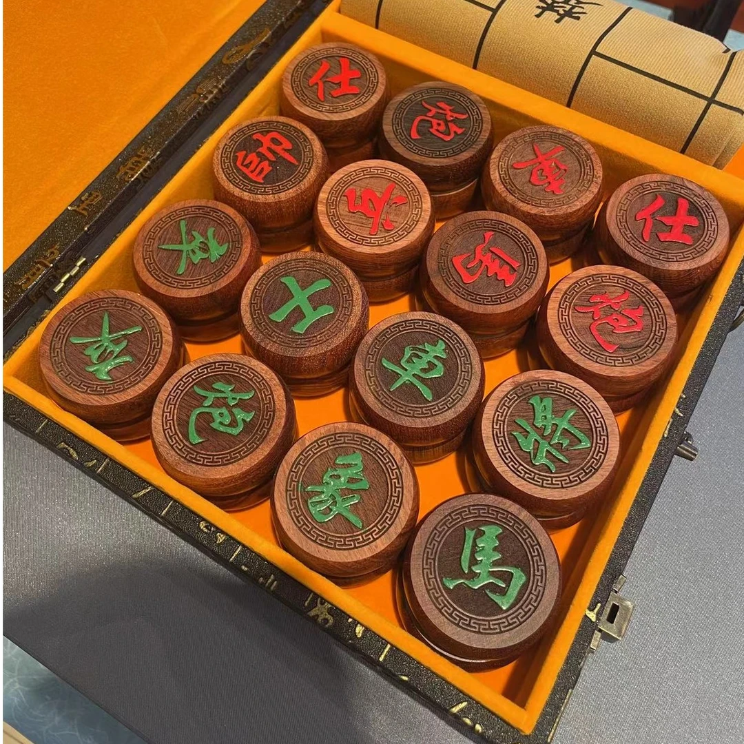 缅花材质实木中国象棋